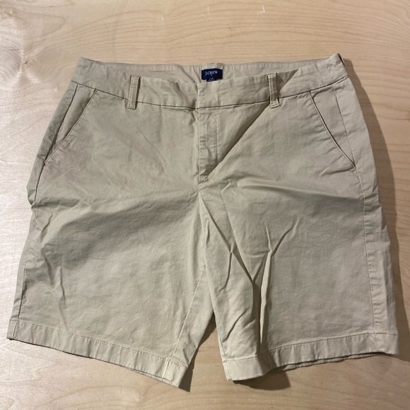 J. Crew Tan Flat Front Shorts Classic Style 14 (NB) - Picture 1 of 6